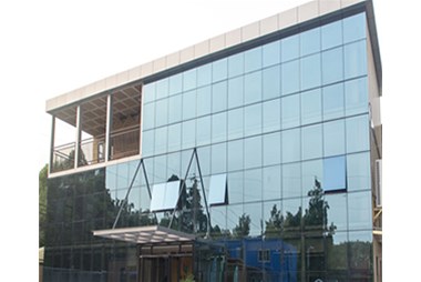 集裝箱做的辦公樓，辦公環(huán)境美美的！